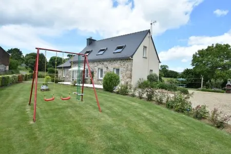 Villa des Prés, Maison de vacances de bon goût à Plouvara avec Jardin - Photo 34
