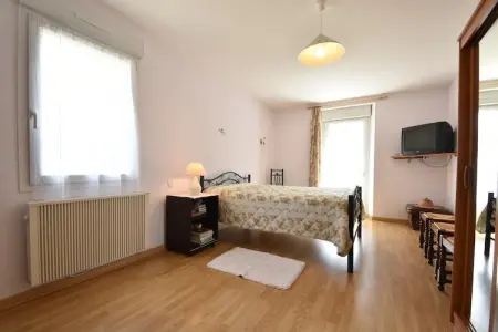 Villa des Prés, Maison de vacances de bon goût à Plouvara avec Jardin - Photo 38