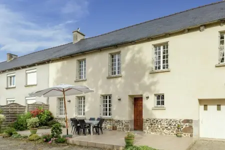 Jolie maison en pays de Rance, Maison de vacances spacieuse à Lanrelas avec jardin - Photo 4