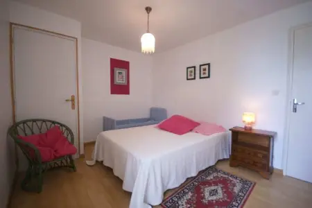 Jolie maison en pays de Rance, Maison de vacances spacieuse à Lanrelas avec jardin - Photo 9