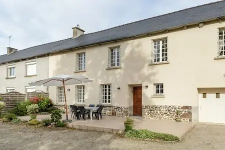 Jolie maison en pays de Rance, Maison de vacances spacieuse à Lanrelas avec jardin - Photo 32