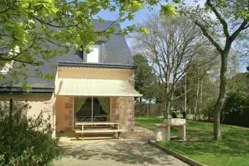 Haus in Erquy,Maison de vacances A FR-22430-06 N°522919