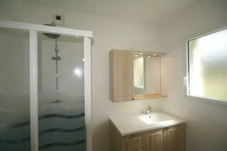 Maison de vacances A, Maison de vacances confortable jumelée à 700 m de la plage en Bretagne - Photo 10