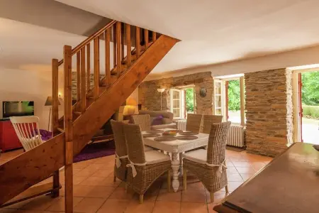 Moulin du Bouc, Maison de vacances près rivière avec piscine (12x6) Saint-Médard-d'Excideuil - Photo 14