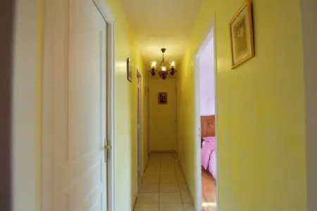 Marie-Rose, Belle maison de vacances près d'un grand lac récréatif et près de la forêt. - Photo 18