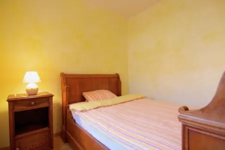 Marie-Rose, Belle maison de vacances près d'un grand lac récréatif et près de la forêt. - Photo 20