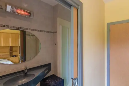 Maison Le Perrot, Maison de vacances moderne en Aquitaine avec piscine - Photo 19