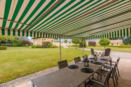 Maison Le Perrot, Maison de vacances moderne en Aquitaine avec piscine - Photo 24