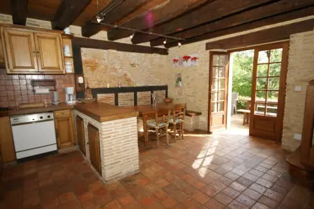 Maison de vacances Besse Micouleaud, Maison de vacances moderne à Besse avec piscine - Photo 13