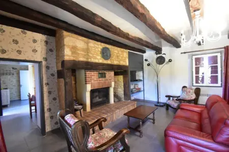 Maison de vacances Le Moulinal Haut, Maison de vacances confortable à Besse avec piscine - Photo 1