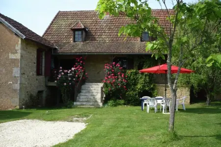 Maison de vacances Le Moulinal Haut, Maison de vacances confortable à Besse avec piscine - Photo 33