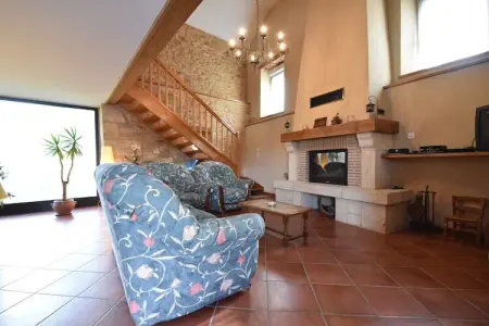 Maison de vacances - BESSE, Belle maison de vacances avec piscine à Saint-Pompont - Photo 6