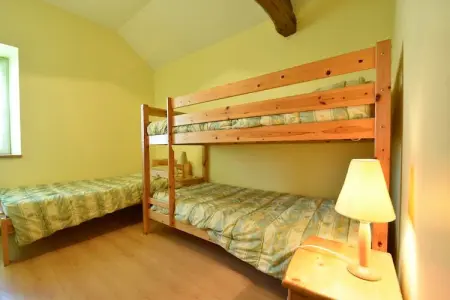 Maison de vacances - BESSE, Belle maison de vacances avec piscine à Saint-Pompont - Photo 10