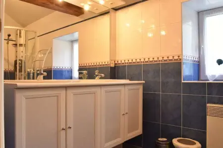 Maison de vacances - BESSE, Belle maison de vacances avec piscine à Saint-Pompont - Photo 12