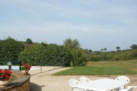 Maison de vacances - BESSE, Belle maison de vacances avec piscine à Saint-Pompont - Photo 19