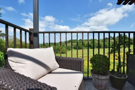 Maison au calme avec piscine, Maison de vacances traditionnelle à Loubejac avec piscine - Photo 22