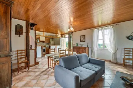 Maison fabuleuse, Maison de vacances vintage avec piscine privée à Loubejac - Photo 10