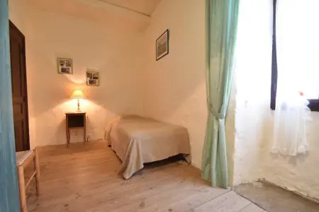 Maison de vacances Besse les Vitarelles 6 p, Ancien maison de vacances avec piscine à Besse - Photo 11