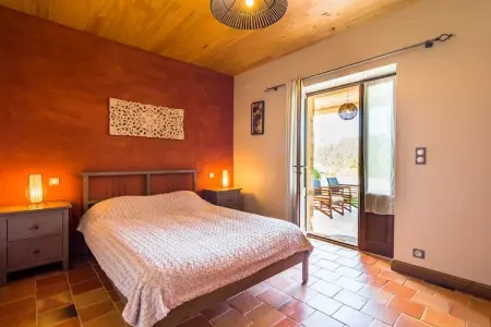 Maison de vacances Mazeyrolles 8p, Maison de vacances paisible à Mazeyrolles avec piscine - Photo 4