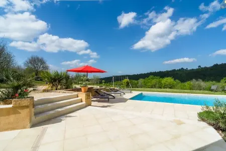 Maison de vacances Mazeyrolles 8p, Maison de vacances paisible à Mazeyrolles avec piscine - Photo 8