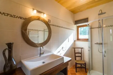 Maison de vacances Mazeyrolles 8p, Maison de vacances paisible à Mazeyrolles avec piscine - Photo 19