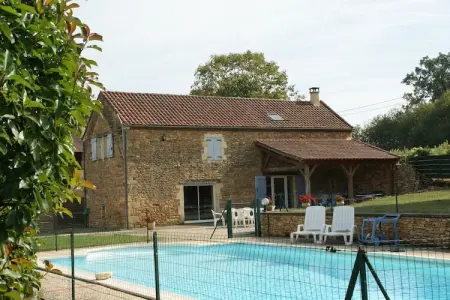 Maison de vacances Besse les Vitarelles 4 pers, Maison de vacances spacieuse avec piscine à Besse - Photo 5