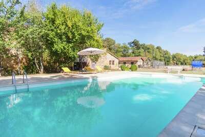 Maison de vacances - PRESSAC, Maison 6 personnes à Pressac FR-24600-04