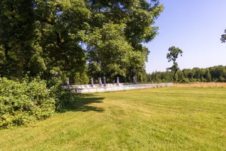 Le Grand Gite du Chateau, Gîte du patrimoine à Chaleix avec jardin - Photo 11
