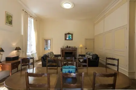 Le Grand Gite du Chateau, Gîte du patrimoine à Chaleix avec jardin - Photo 12