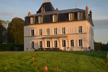 Castillo en Asnières,Château Saint Gervais FR-27260-07 N°112775