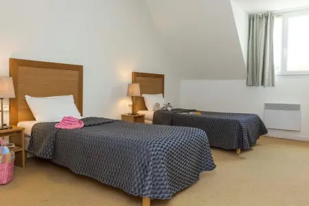 Résidence Horizon Morgat 1, Maisonnette confortable et colorée, à 700 m.de la plage - Photo 10