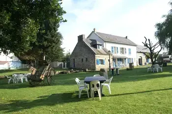 Maison à Clohars Carnoet, Maison mitoyenne dans un parc animalier proche mer - L517799