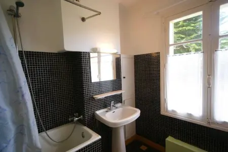 Maison mitoyenne dans un parc animalier proche mer, Maison de vacances moderne à Clohars-Carnoët près de la mer - Photo 9