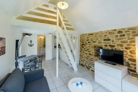 Le Trio, Gîte chic à Plouguin en France avec piscine privée - Photo 5