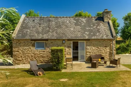 Le Trio, Gîte chic à Plouguin en France avec piscine privée - Photo 11