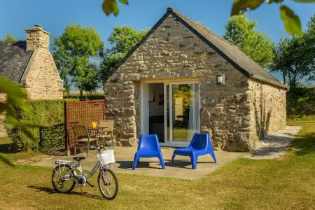 Le Trio, Gîte chic à Plouguin en France avec piscine privée - Photo 21