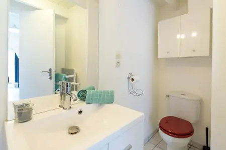 Le Trio, Gîte chic à Plouguin en France avec piscine privée - Photo 27