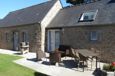 Le Trio, Gîte chic à Plouguin en France avec piscine privée - Photo 32