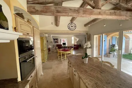 Villa confortable à Roquemaure avec piscine privatisée - Photo 10