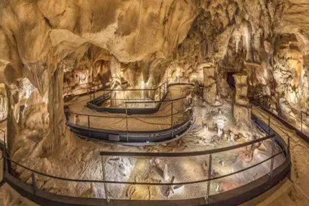 Villa confortable à Roquemaure avec piscine privatisée - Photo 25