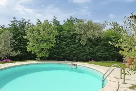 L'Oliveraie, Villa moderne avec piscine privée à Saint-Laurent-de-Carnols - Photo 1