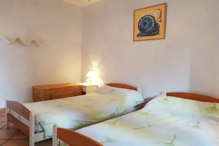 L'Oliveraie, Villa moderne avec piscine privée à Saint-Laurent-de-Carnols - Photo 15