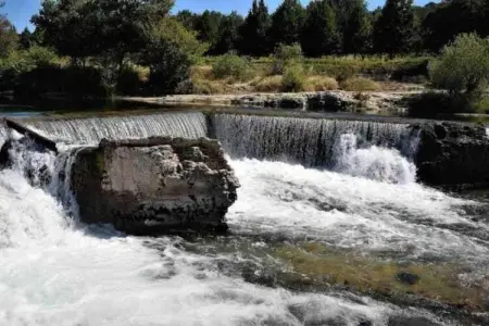 L'Oliveraie, Villa moderne avec piscine privée à Saint-Laurent-de-Carnols - Photo 36