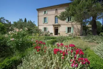 Villa à Fournes,Maison de vacances - FOURNES FR-30210-14 N°520475