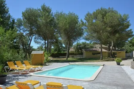 La maison des Écureuils, Paisible villa à Beaucaire au sud de la France, avec piscine - Photo 7