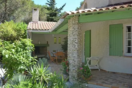 La maison des Écureuils, Paisible villa à Beaucaire au sud de la France, avec piscine - Photo 20