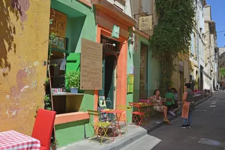 La maison des Écureuils, Paisible villa à Beaucaire au sud de la France, avec piscine - Photo 27