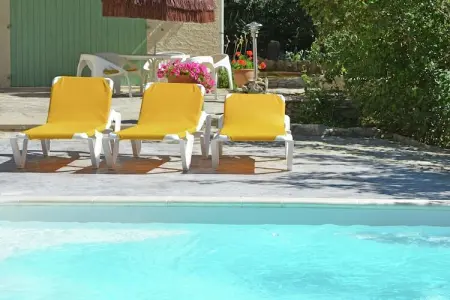 La maison des Écureuils, Paisible villa à Beaucaire au sud de la France, avec piscine - Photo 28