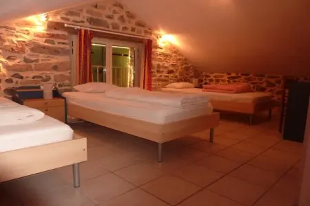 Spacieuse maison de vacances avec piscine à Courry - Photo 13