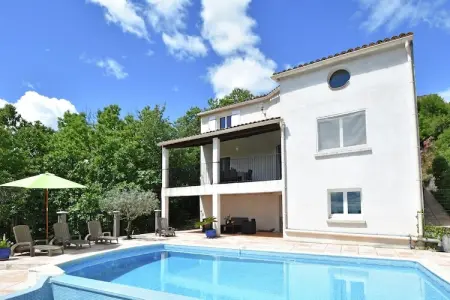 Courry, Paisible villa avec piscine privée à Courry - Photo 9